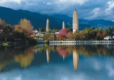 旅行必看!盤點中國最美麗的十二個古城鎮