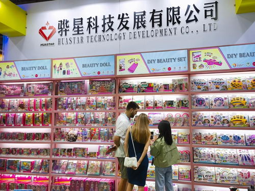 廣交會上 不怕拍照 的玩具展現中國制造實力