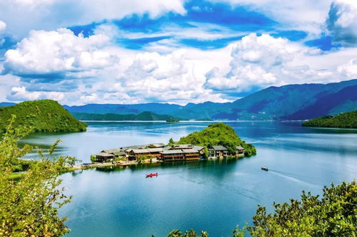 陽春三月,一年難得的旅游季,尋美人間凈土,綻放七彩云南